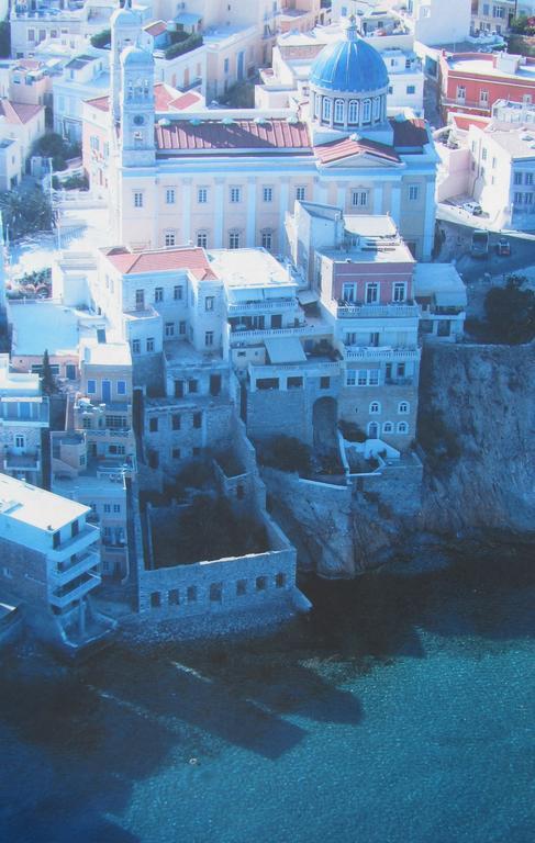 Apollonos Seafront Apartment エルムポリ エクステリア 写真