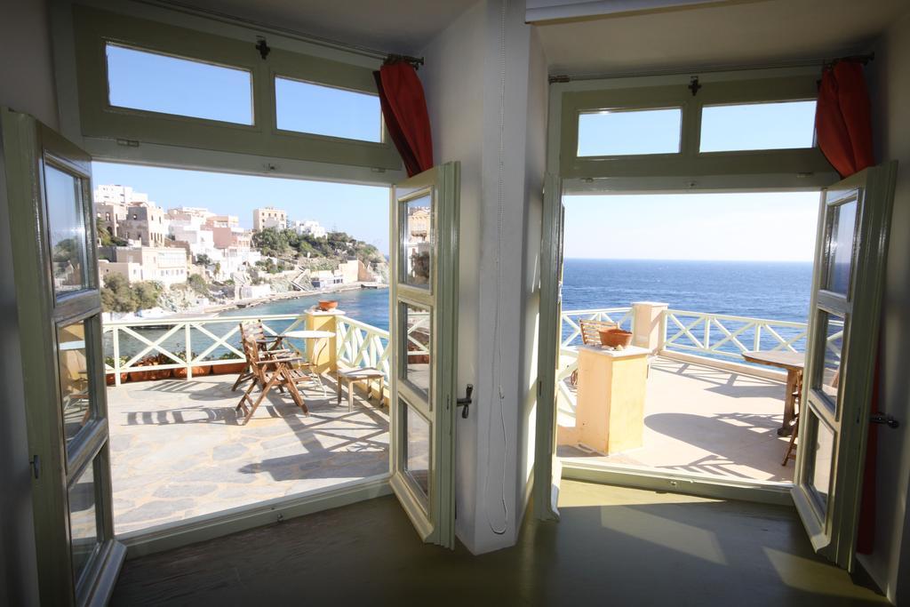 Apollonos Seafront Apartment エルムポリ エクステリア 写真